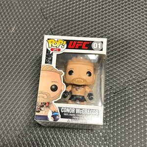 NWT! Funko Pop UFC 01 Conor McGregor Figure